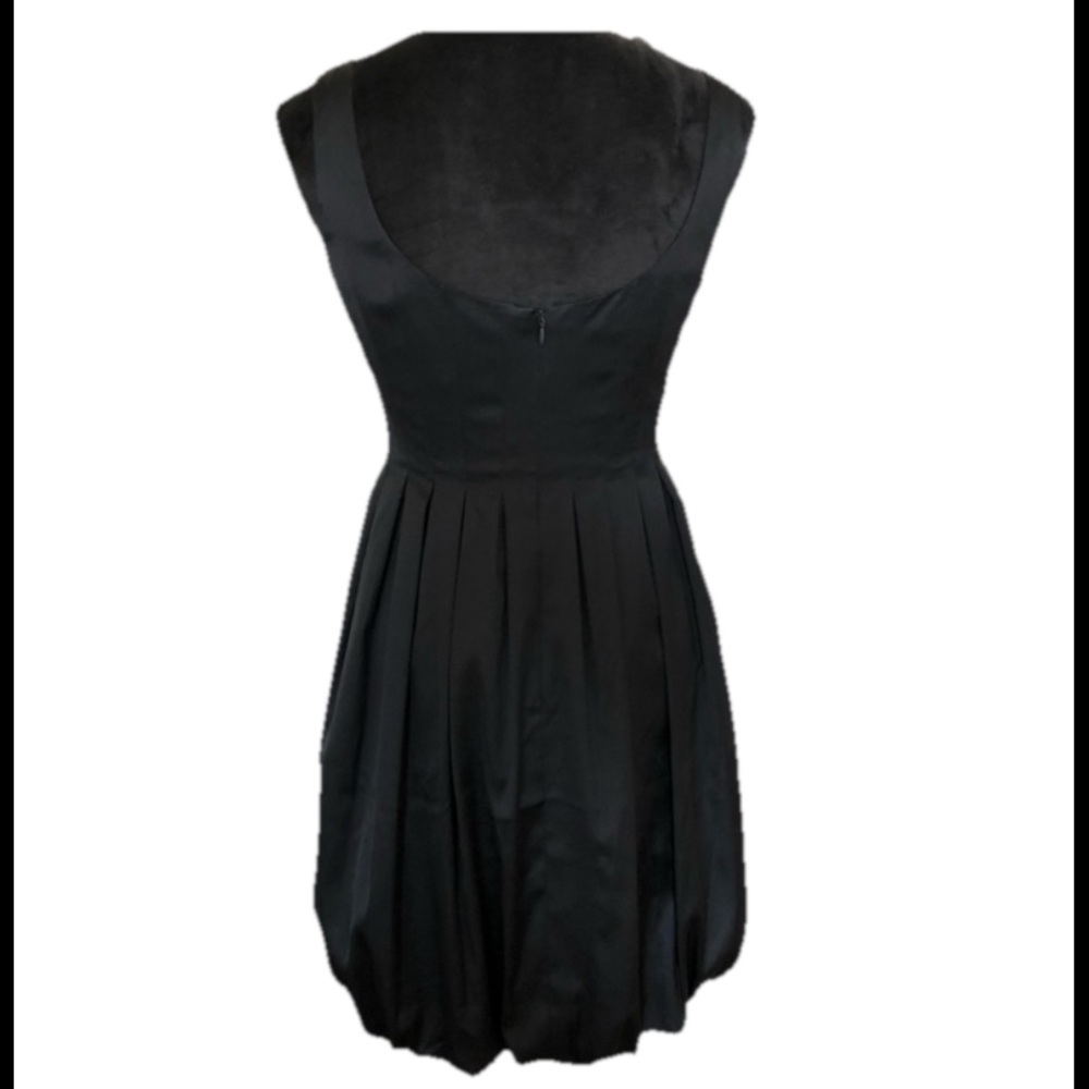 Maggy London Black Pleated Bubble‎ Hem Dress – Size 6 - Picture 9 of 9